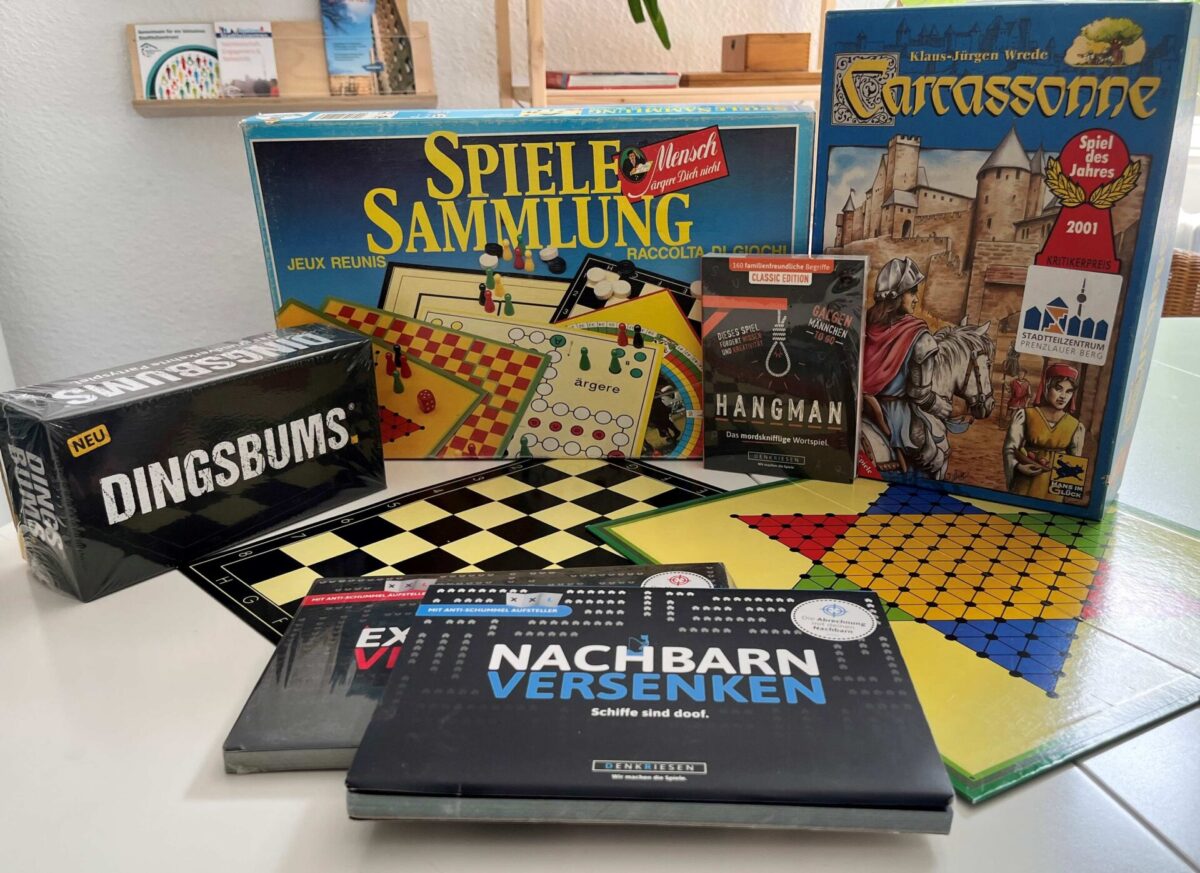 Spieleauswahl im Stadtteilzentrum